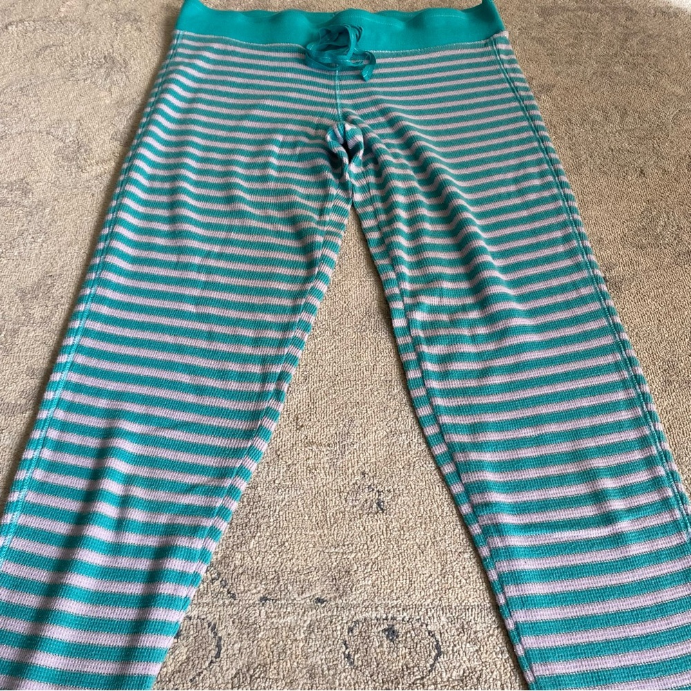 Victoria’s Secret Thermal Pajama Set Pants Henley Top Striped Metallic Small - Picture 9 of 15